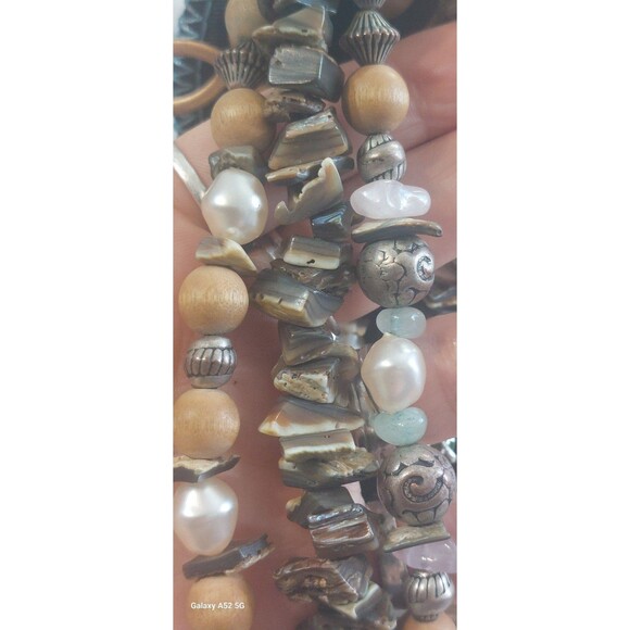 18" 3 strand vintage pearl and abalone with wood and silvertone bead necklace - Picture 6 of 12